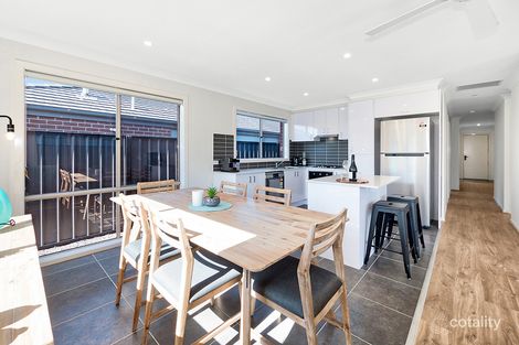 Property photo of 6 Naso Place Clyde North VIC 3978