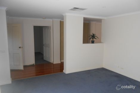 Property photo of 27 Cuthbert Drive Hillside VIC 3037