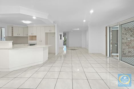Property photo of 17 Gapparis Street Kin Kora QLD 4680