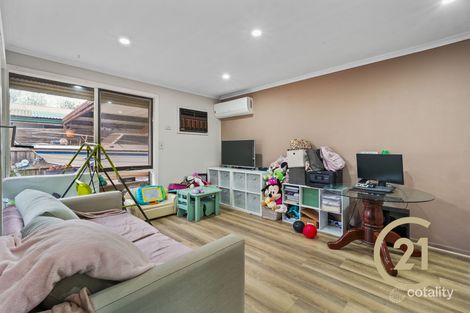 Property photo of 5 Leonid Drive Rockbank VIC 3335