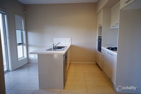 Property photo of 33 Evesham Place Thurgoona NSW 2640