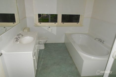 102 Lake Baker Rd, Lake Boga, VIC 3584