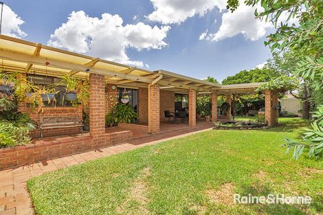 Property photo of 5 Noonga Crescent Hillvue NSW 2340