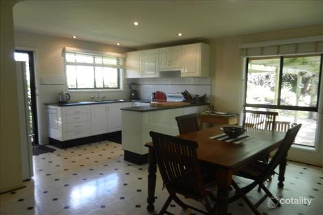 Property photo of 4 Muller Place Singleton Heights NSW 2330