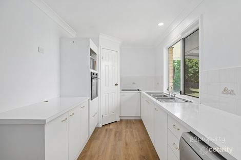 Property photo of 72 Australia Ii Drive Kensington Grove QLD 4341