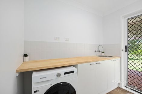 Property photo of 72 Australia Ii Drive Kensington Grove QLD 4341