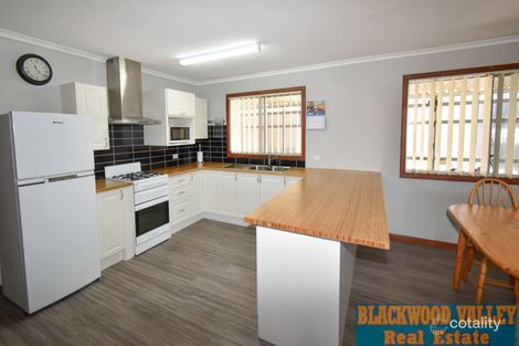 Property photo of 3 Purse Terrace Boyup Brook WA 6244