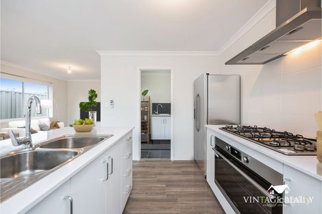 Property photo of 21 Casterton Road Byford WA 6122