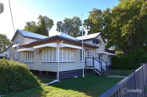 99 Falcon St, Longreach, QLD 4730