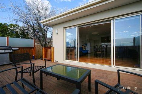 Property photo of 2/16 Aikman Crescent Chadstone VIC 3148