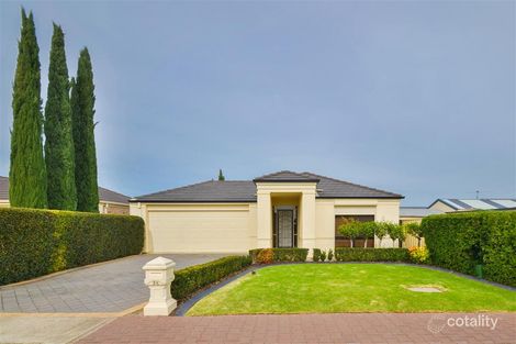 38 Sovereign Dr, Woodcroft, SA 5162