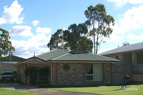 17 Price Ave, Kawana, QLD 4701