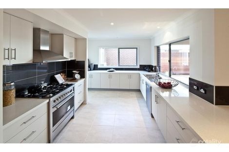 Property photo of 23 Evans Road Lynbrook VIC 3975