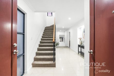 Property photo of 77 Robert Street Como WA 6152