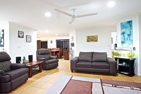 Property photo of 1 Dorchester Court Oxenford QLD 4210