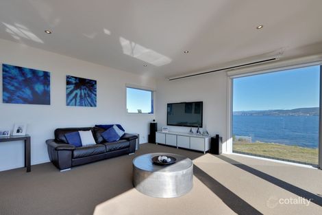 Property photo of 32 Pindos Drive Tranmere TAS 7018