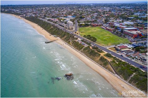 Property photo of 102 Beach Road Mentone VIC 3194