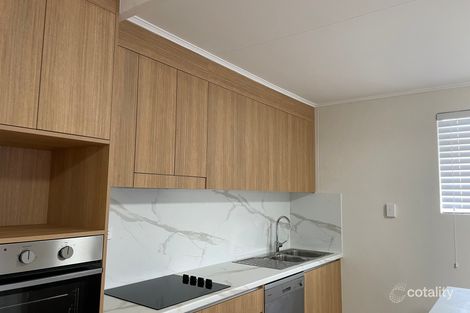 Property photo of 2/164 Auckland Street Gladstone Central QLD 4680