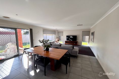 Property photo of 39 Creek View End Wangaratta VIC 3677