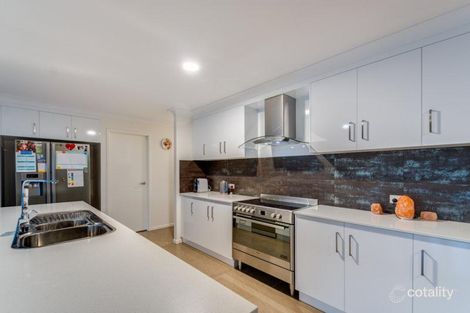 Property photo of 4 Maculan Crescent Westbrook QLD 4350