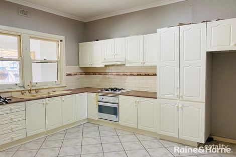 Property photo of 2 Hampton Parade West Footscray VIC 3012