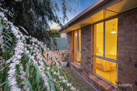 Property photo of 60 Lynlee Crescent Huntfield Heights SA 5163