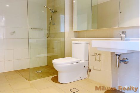 Property photo of 215/2 Saunders Close Macquarie Park NSW 2113