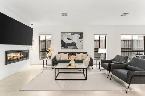 Property photo of 21 Waterside Crescent Mulgrave VIC 3170