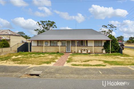 Property photo of 11 The Crescent Brunswick WA 6224