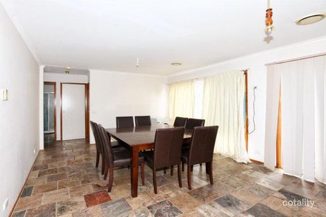 Property photo of 4 Aplin Place Roxburgh Park VIC 3064