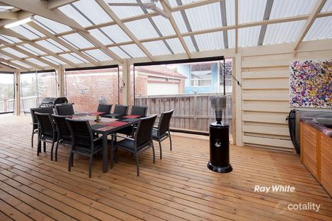 6 Sundew Dr, Langwarrin, VIC 3910