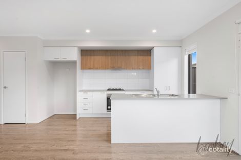 Property photo of 65 Antares Parade Kalkallo VIC 3064