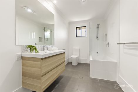 Property photo of 5 Marbura Court Daisy Hill QLD 4127