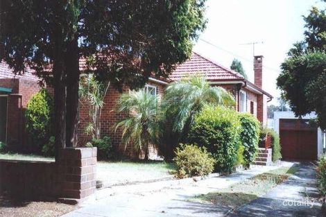 4 Pallamana Pde, Beverly Hills, NSW 2209