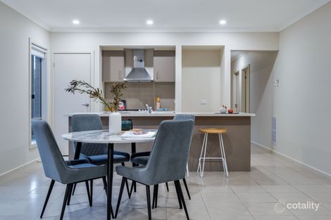 Property photo of 93 Champion Parade Craigieburn VIC 3064
