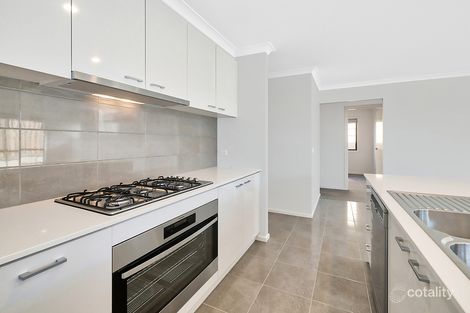 Property photo of 8 Kamona Street Clyde VIC 3978