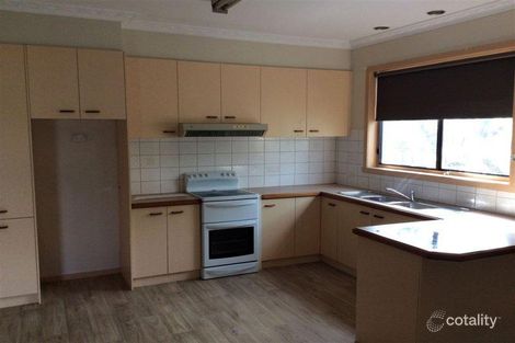 Property photo of 14 Malcolm Street Bell Park VIC 3215