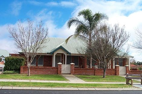 73 Jefferson Dr, Marangaroo, WA 6064