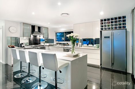 Property photo of 14 Sundown Drive Paradise Point QLD 4216