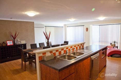 Property photo of 14 Steineck Way Wattle Grove WA 6107