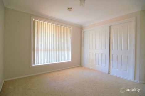 Property photo of 21 Roxburgh Drive Kelso NSW 2795