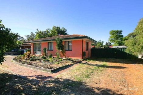 29 Hollybush Way, Kelmscott, WA 6111