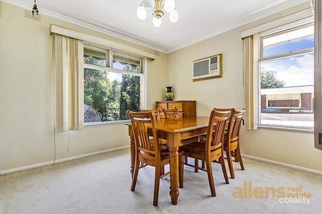 Property photo of 9 Romsey Rise Doncaster East VIC 3109