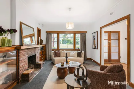 Property photo of 55 Wilfred Road Ivanhoe East VIC 3079