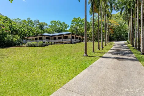 Property photo of 14-16 Nancy Close Oak Beach QLD 4877