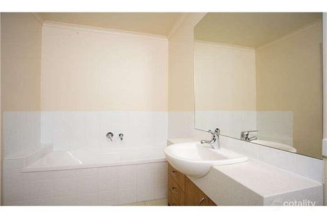 Property photo of 1/1084 Whitehorse Road Box Hill VIC 3128