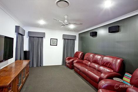 Property photo of 2 Botanical Drive Ooralea QLD 4740