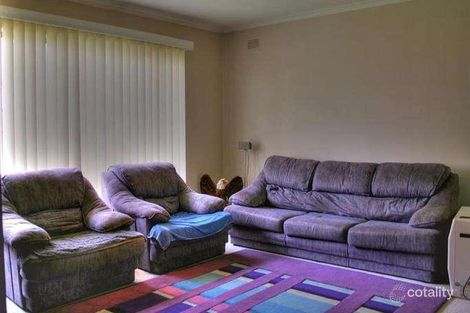 Property photo of 10 Kywong Place Kooringal NSW 2650