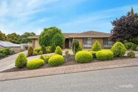 Property photo of 8 Monaco Circuit Aberfoyle Park SA 5159