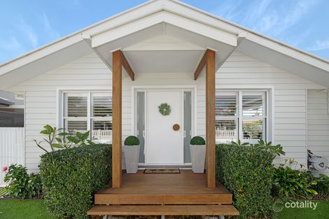 Property photo of 11 Auk Avenue Burleigh Waters QLD 4220
